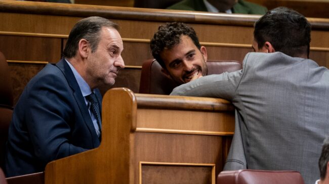 Ábalos evita denunciar la filtración de mensajes con Sánchez pese a declarar la guerra a la UCO