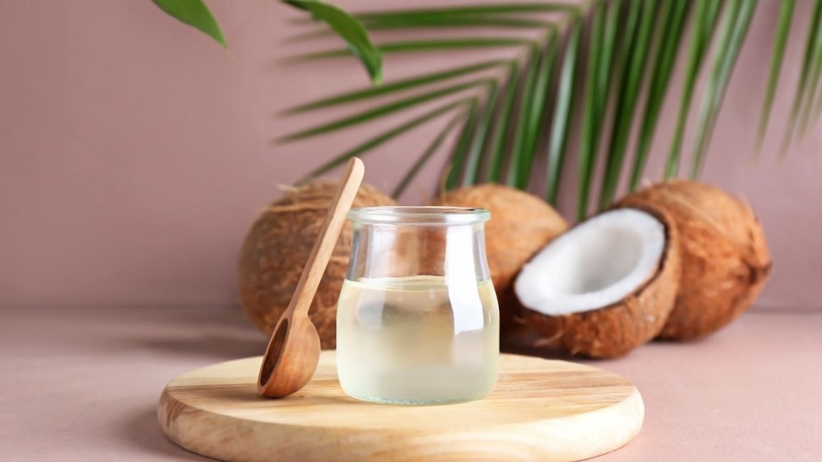 Aceite de coco en ayunas: el truco natural para combatir el estreñimiento y llenarte de energía