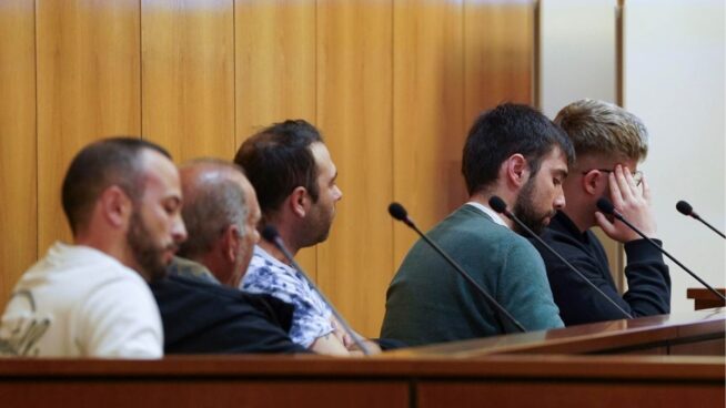 Un año de cárcel para cada uno de los cinco acusados de insultar a Vinicius en Valladolid