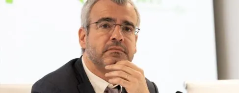 Inquietud en el sector aéreo por si AENA premia en exceso a Barcelona en su plan de inversión