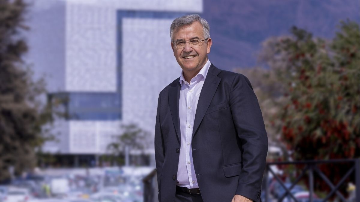El PSOE exige a Feijóo que cese al alcalde de Estepona tras ser procesado por malversación