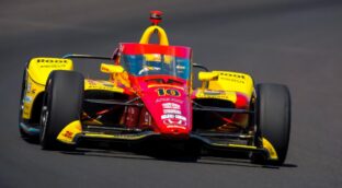 El piloto Álex Palou hace historia: primer español que gana las 500 millas de Indianápolis