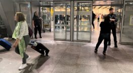 Aena comienza los controles de acceso para los sintecho en el aeropuerto de Barajas