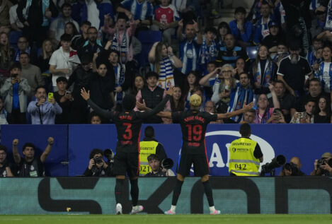 El Barcelona conquista la liga tras imponerse al Espanyol con un golazo de Lamine Yamal
