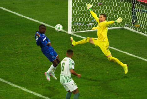 El Chelsea fulmina el sueño del Betis de lograr su primer título europeo