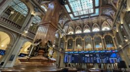 La Bolsa española abre casi plana, con una leve subida del 0,02 %, a la espera del BCE