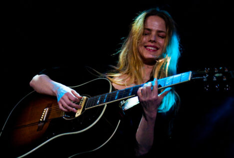 Christina Rosenvinge firma su primera banda sonora para 'Hombre íntegros'
