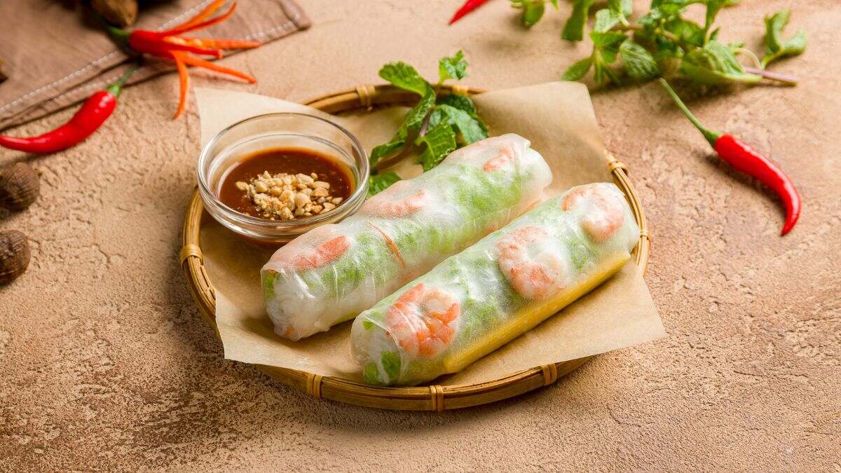 Cenas rápidas con papel de arroz: cinco recetas que no fallan y se hacen en un momento