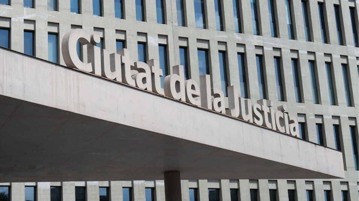 La justicia mantiene en suspenso la eutanasia de una joven hasta que la sentencia sea firme