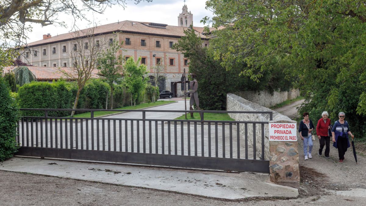 La clarisa que abandonó Belorado asegura que un pequeño grupo urdió el cisma en secreto