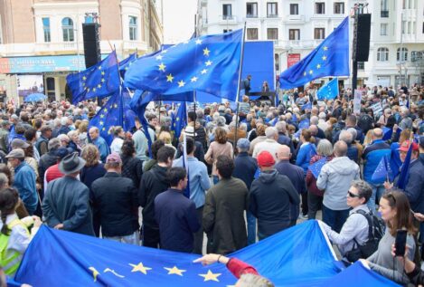 Una concentración en Madrid pide una «mayor integración» de la Unión Europea