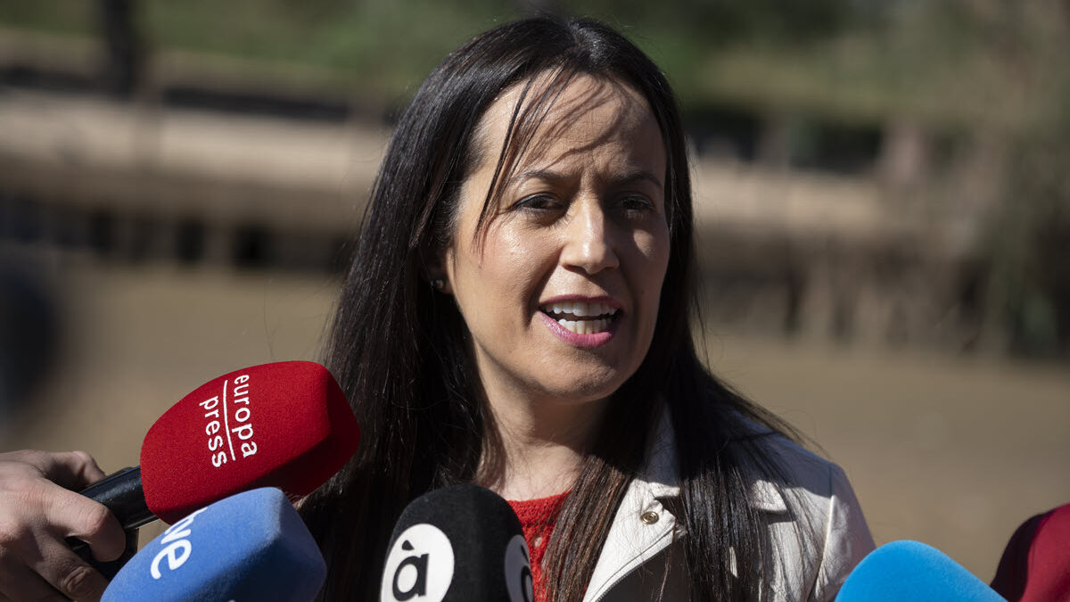 La alcaldesa socialista de Catarroja estalla contra Sánchez por la falta de luz en un barrio