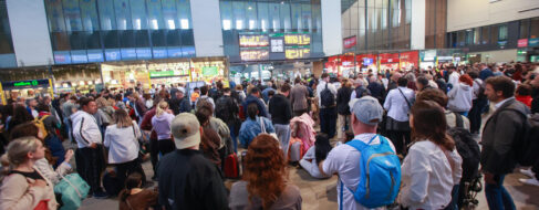 Operarios de Renfe cuestionan a Puente y minimizan el robo de cable en las vías del AVE
