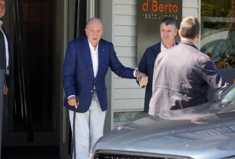 El rey Juan Carlos sobre la demanda a Revilla: «Hace mucho tiempo que no voy a Santander»