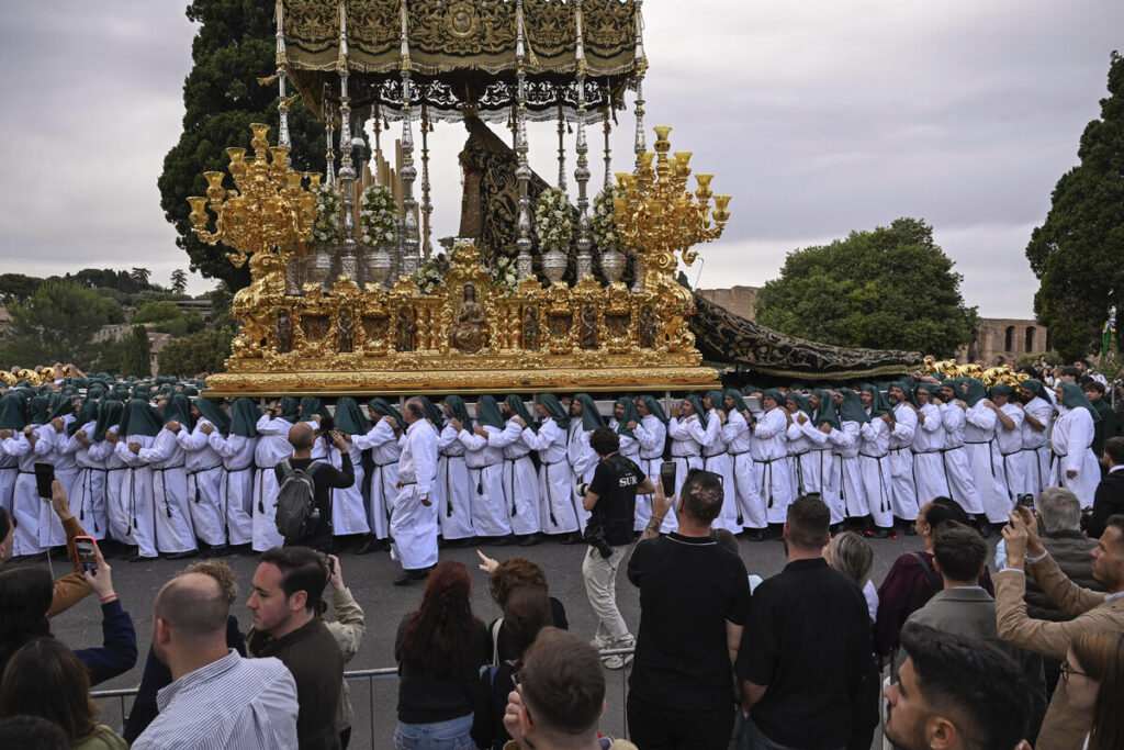 Virgen de la Esperanza en Roma