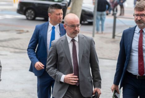 El delegado del Gobierno dice que no participó en el nombramiento de la asesora de Gómez