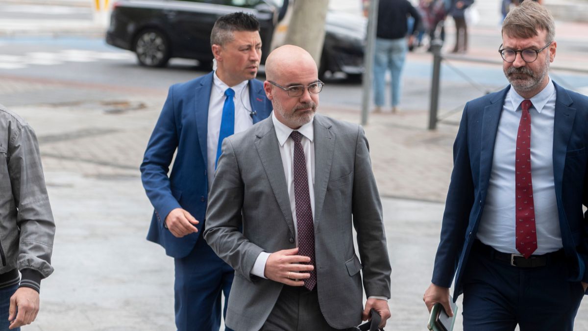 El delegado del Gobierno dice que no participó en el nombramiento de la asesora de Gómez
