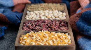 Esto se come en Nicoya, una de las 'Blue Zones' del mundo: la dieta de las 'tres hermanas'