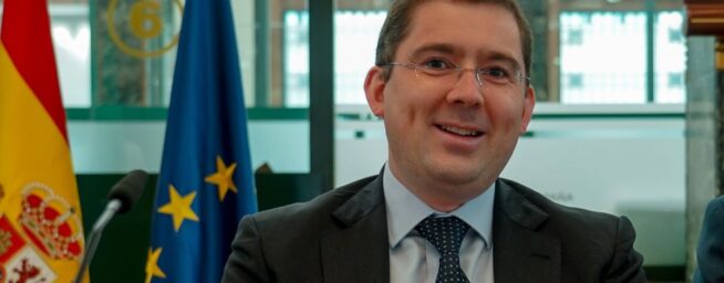 El director de Economía del Banco de España deja su cargo y hace el sexto 'roto' a Escrivá