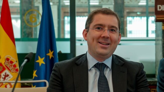 El director de Economía del Banco de España deja su cargo y hace el sexto 'roto' a Escrivá