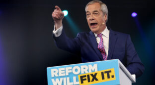 El partido de Farage arrebata un escaño a los laboristas en las elecciones locales británicas