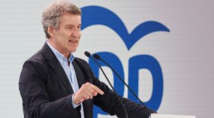 Feijóo llama a la «gente decente» a manifestarse el próximo 8 de junio: «O mafia o democracia»