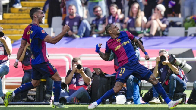 El Barça sentencia LaLiga en un Clásico de locura ante el Real Madrid