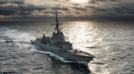 Una fragata monitoriza a tres buques rusos que transitan por el mar de Alborán