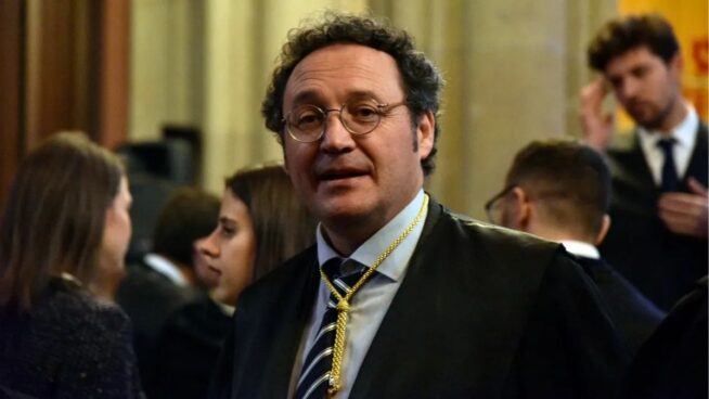 El Gobierno desvincula el mandato del fiscal general de la duración de la legislatura
