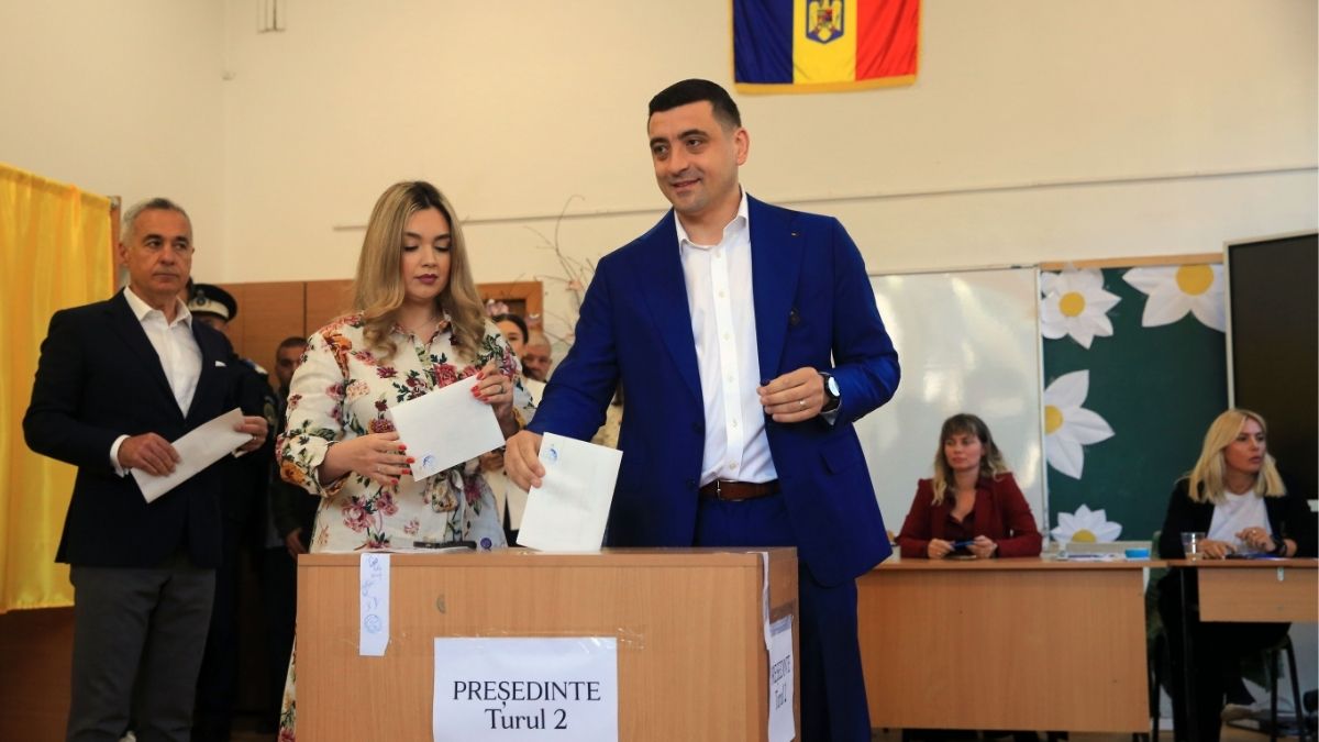 Un 68% de los rumanos que votaron en España apoyaron al ultra George Simion