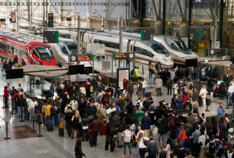 La Guardia Civil investiga el robo de cable en el AVE que ha dejado tiradas a 10.000 personas