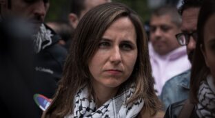 Admiten la demanda de Ayuso a Belarra por sus denuncias sobre el trato a mayores en la covid