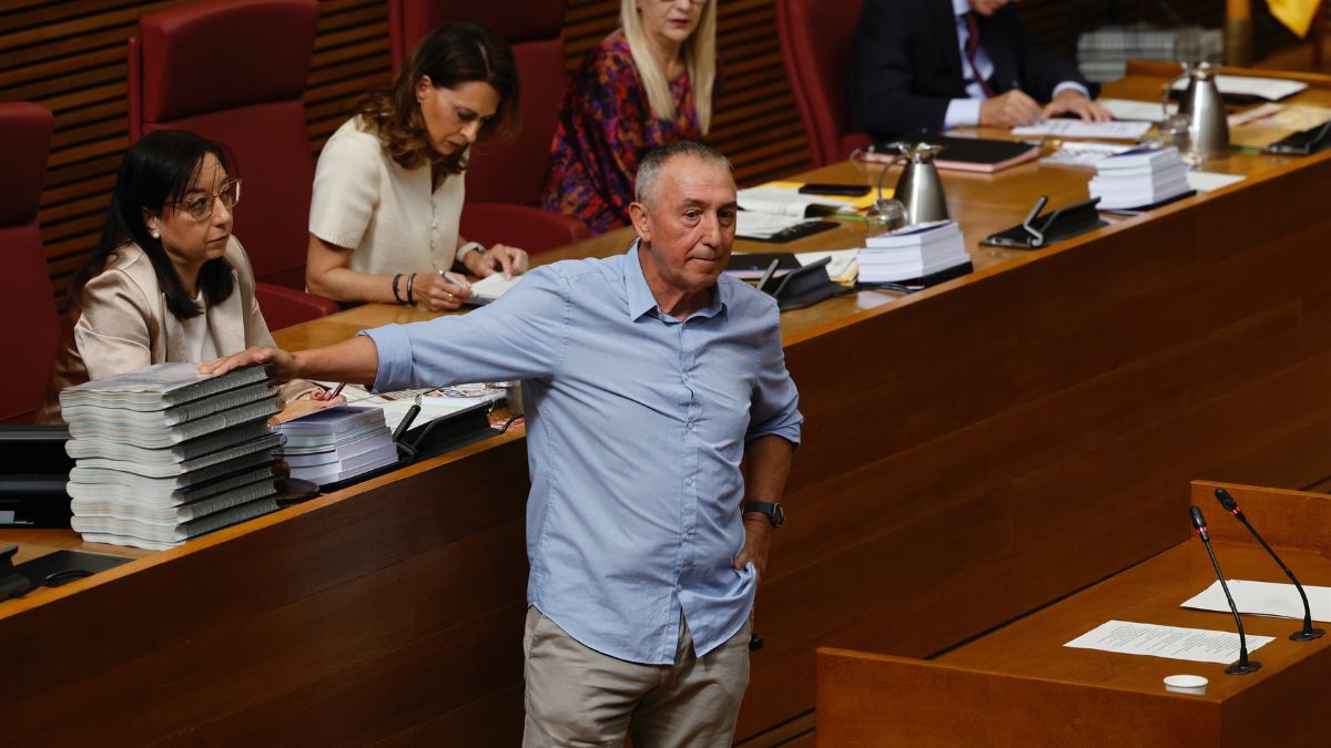 Compromís insiste en que Maribel Vilaplana debe comparecer en el Congreso