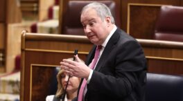 Junts acusa al Gobierno y a Salvador Illa de callarse y esconderse durante el apagón