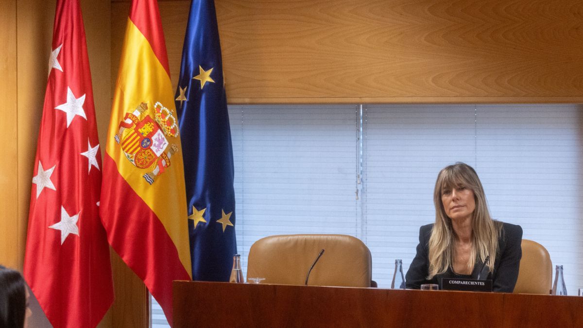 El juez pide a la UCM aclarar quién contrató a la excoordinadora del máster de Begoña Gómez