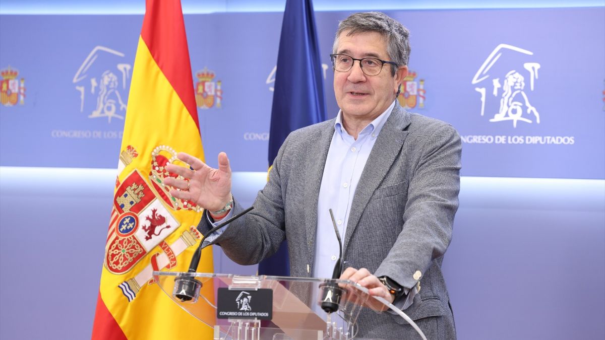 El PSOE ante las críticas de sus socios a su ley de pisos turísticos: «Una propuesta razonable»