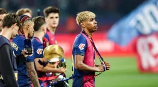 La polémica de la renovación de Lamine Yamal