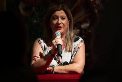 La 'fontanera' del PSOE compaginó año y medio su cargo en Correos con otra empresa privada