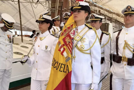 La princesa Leonor encabeza la jura de bandera en Colombia como abanderada del Elcano