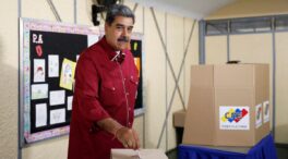 El chavismo se adjudica la victoria en las legislativas, marcadas por la abstención