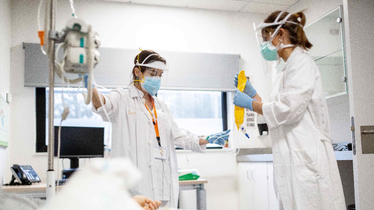 Sanidad desconoce cómo las regiones usaron los fondos del megacontrato para la covid