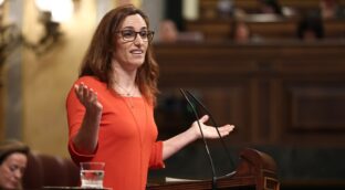 Sanidad gasta 60.000 euros en masajes y atención psicológica para sus empleados