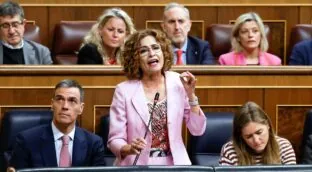 El Gobierno lleva dos años ocultando que cedió al País Vasco el control del negocio del diésel