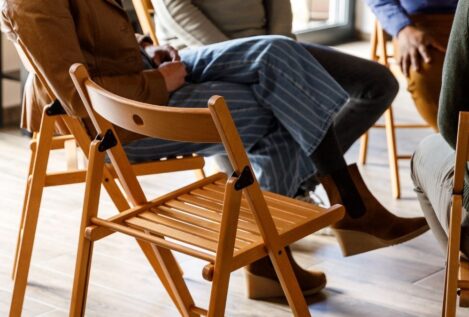 Ansiedad o aburrimiento: las razones detrás de mover las piernas inconscientemente
