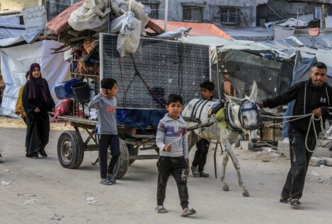 Trump subraya que quiere que el conflicto en Gaza «termine lo más rápidamente posible»