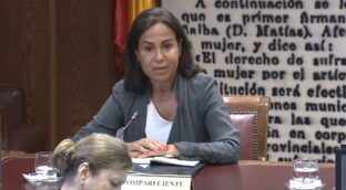 Pardo de Vera calla en el Senado por estar imputada en el fichaje de Jésica Rodríguez