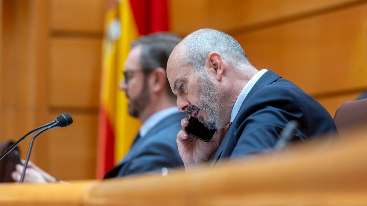 El Senado destina 100.000 euros a renovar teléfonos móviles por cumplir tres años útiles