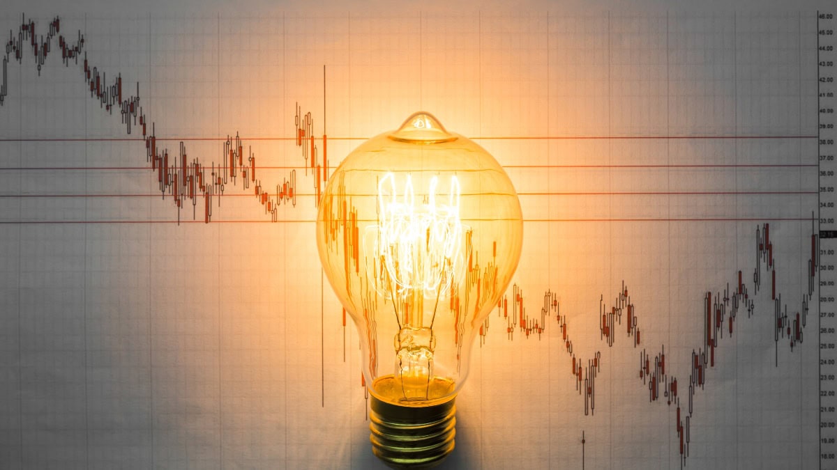 Cuánto pagarás por la luz hoy: las horas más caras y las más baratas del lunes