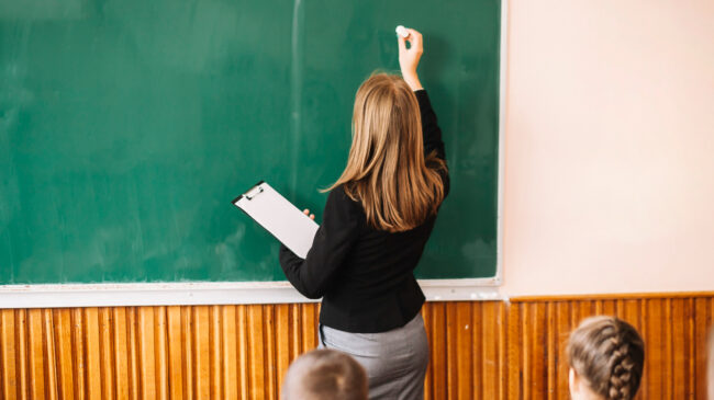 Educación en España: cada vez más profesores y menos alumnos