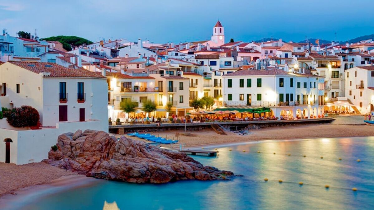Tamariu, el secreto mejor guardado de la Costa Brava: belleza y tranquilidad en estado puro